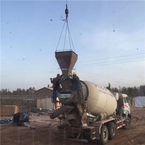 涵江区“精准瞄准”—— 吊车的 “定位导航” 技术